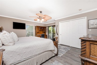 Impressive condo with DEEDED DOCK and 10,000 lb BOAT LIFT!! This - photo 28