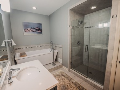 2 things important in your next home: size & location which unit - photo 30