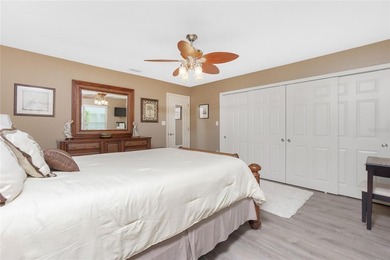 Impressive condo with DEEDED DOCK and 10,000 lb BOAT LIFT!! This - photo 35