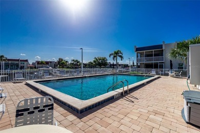 Impressive condo with DEEDED DOCK and 10,000 lb BOAT LIFT!! This - photo 48