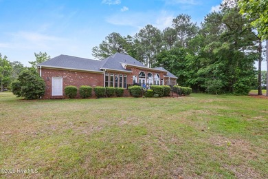 Welcome to this beautifully upgraded custom brick home, tucked - photo 50