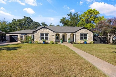 Lake Home For Sale in Granbury, Texas