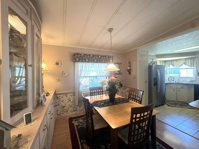 Welcome to your Florida paradise! Well maintained and furnished - photo 16