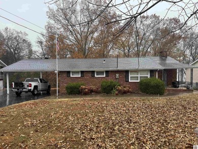 Lake Home For Sale in Murray, Kentucky