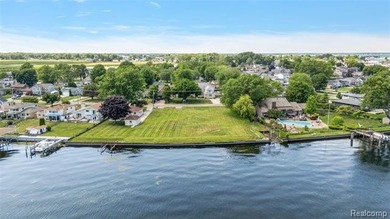 To Be Built: Beautiful Sienna Colonial by Vitale Real Estate & - photo 38