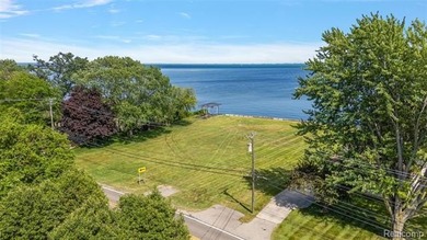 To Be Built: Beautiful Sienna Colonial by Vitale Real Estate & - photo 41