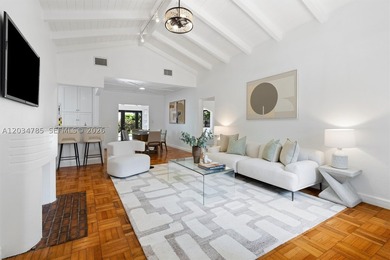 Tropical Retreat in the Heart of Miami Beach! Experience the - photo 1