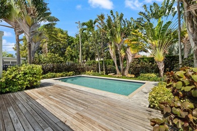 Tropical Retreat in the Heart of Miami Beach! Experience the - photo 4