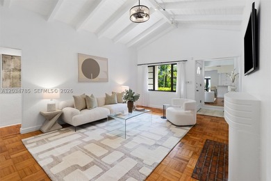 Tropical Retreat in the Heart of Miami Beach! Experience the - photo 6