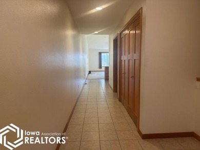 Welcome home to this beautifully designed 3 bedroom, 3 bathroom - photo 13