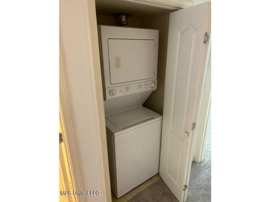 This charming 2 bedroom, 1.5 bath end unit condo is ideally - photo 17