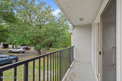 This charming 2 bedroom, 1.5 bath end unit condo is ideally - photo 18
