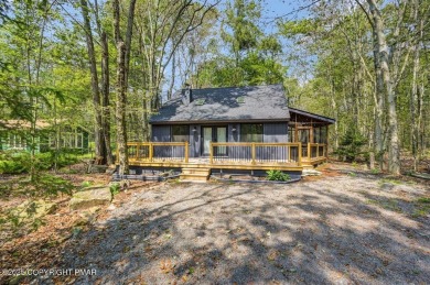 Lake Home For Sale in Pocono Pines, Pennsylvania