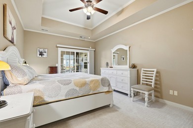 Welcome home to this high end walk in condo featuring electric