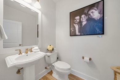 ''Follow the Sun'' at 54 Abbey Road is the kind of opportunity - photo 37
