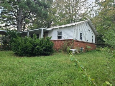 Kentucky Lake Home For Sale in Big Sandy Tennessee