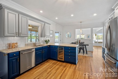 Opportunities like this don't wait! An extremely rare waterfront - photo 14