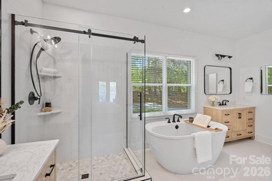 Opportunities like this don't wait! An extremely rare waterfront - photo 20