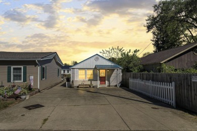 Lake Home For Sale in Thornville, Ohio