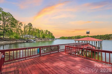 Opportunities like this don't wait! An extremely rare waterfront - photo 36