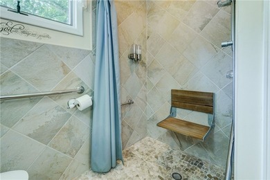 Updated and well-maintained 3-bedroom Ranch in desirable - photo 40