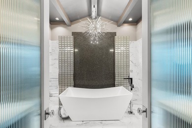 *Luxury Lake Retreat at half of Lake Martin Prices and a - photo 40