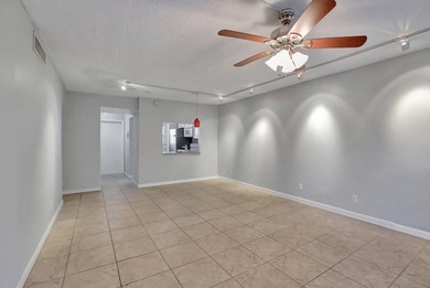 4025 N Federal Hwy 212A - photo 3