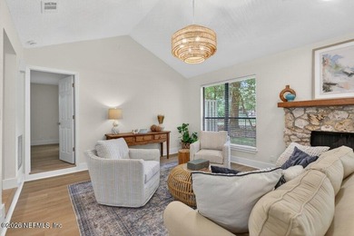 SELLER OFFERING UP TO 10K TOWARDS 2-1 RATE BUY DOWN OR CLOSING - photo 16