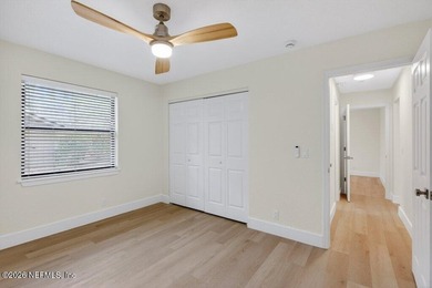 SELLER OFFERING UP TO 10K TOWARDS 2-1 RATE BUY DOWN OR CLOSING - photo 33