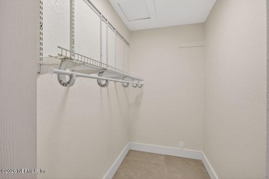 SELLER OFFERING UP TO 10K TOWARDS 2-1 RATE BUY DOWN OR CLOSING - photo 44
