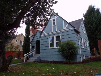 YOU MUST SEE; Beautifully remodeled/move-in ready, top of the