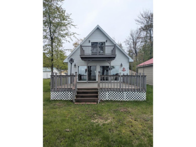 Lake Home For Sale in Houghton Lake, Michigan