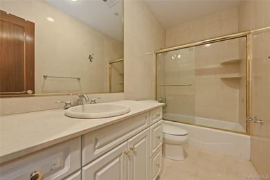 Welcome to this spacious 2-bedroom, 2.5-bathroom condominium - photo 26