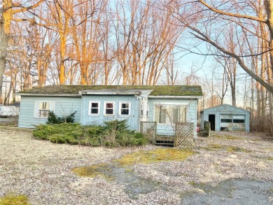 Oneida Lake Home For Sale in Sullivan New York