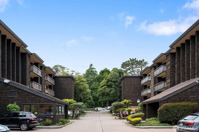 Situated in a lovely, wooded setting directly across from Stern - photo 1