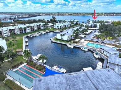 Breathtaking Wide Riverfront Living in Stuart -Rarely available - photo 10