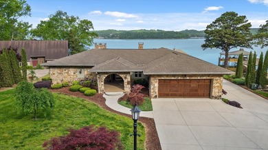 Welcome to 4919 Bal Harbor Circle! Perfectly positioned on the - photo 1