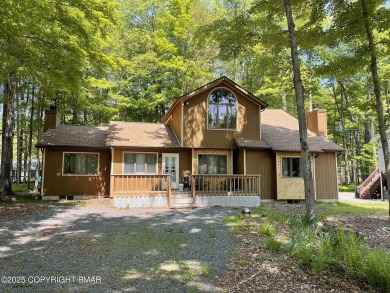 Lake Home For Sale in Pocono Lake, Pennsylvania