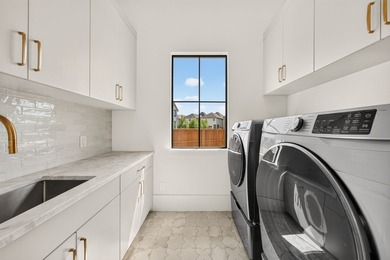 Experience elevated luxury in this gorgeous Huntington custom in - photo 22