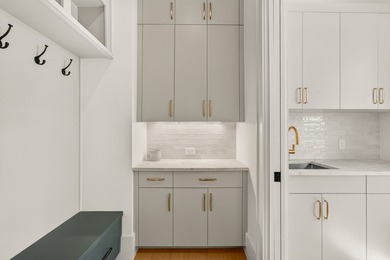 Experience elevated luxury in this gorgeous Huntington custom in - photo 23