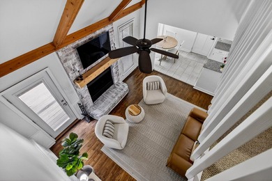 Tucked away on a charming and tranquil cul-de-sac in the coveted - photo 26