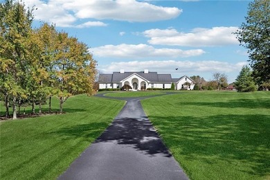 Lake Home For Sale in Dawsonville, Georgia