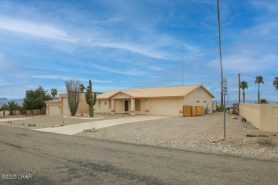 Lake Home Sale Pending in Lake Havasu City, Arizona