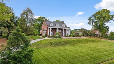 Tucked gracefully into the heart of Riverview, Oak Hill Estate - photo 6
