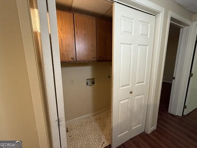 QUIET & FULL OF POTENTIAL! Nestled off the road for ultimate - photo 15