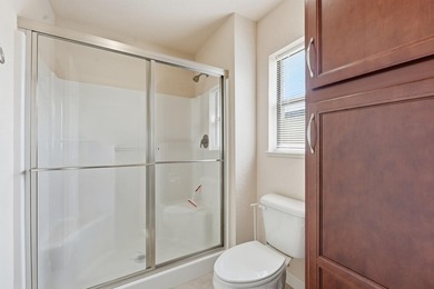 Welcome home to this pristine 2BR/2BA fully furnished residence - photo 16