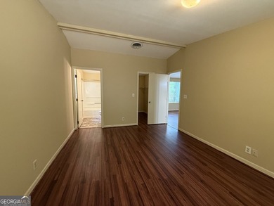QUIET & FULL OF POTENTIAL! Nestled off the road for ultimate - photo 17