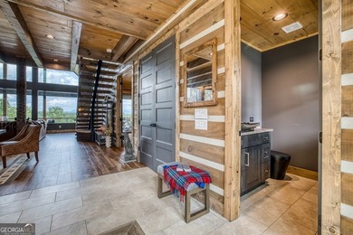Welcome to Oakwood Estates, a bespoke mountain estate where - photo 19
