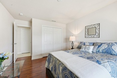Welcome home to this pristine 2BR/2BA fully furnished residence - photo 19