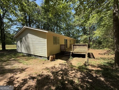 QUIET & FULL OF POTENTIAL! Nestled off the road for ultimate - photo 23